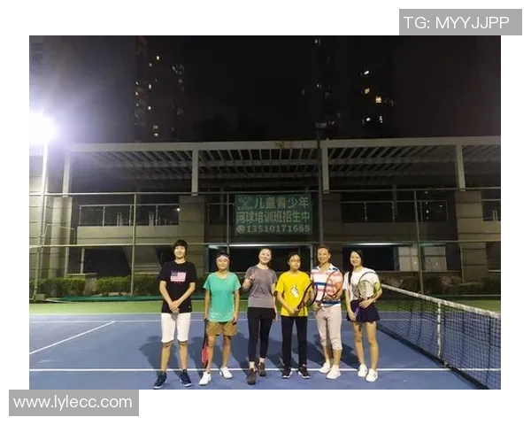 深圳网球队的秘密武器:深度解析其训练与管理模式 深圳网球队的秘密武器:深度解析其训练与管理模式