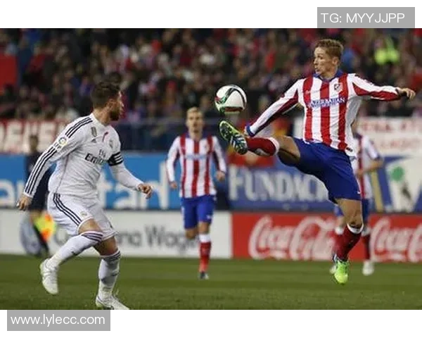 2015年马德里竞技与皇家马德里巅峰对决的激情与荣耀回顾