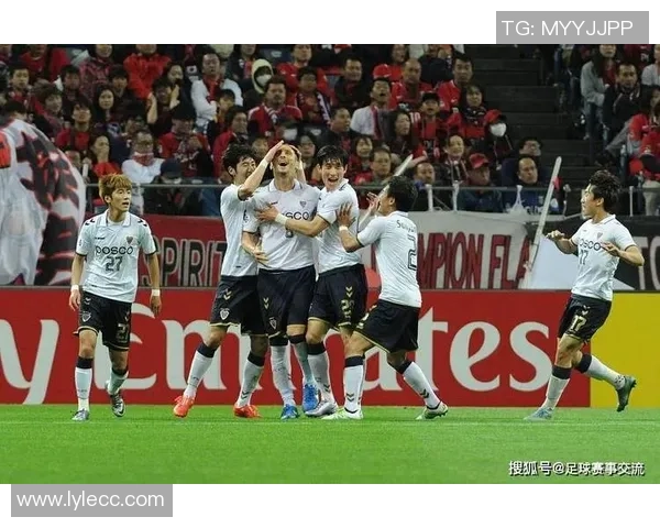 FC首尔与南方球队的激烈对决展现足球魅力与团队精神